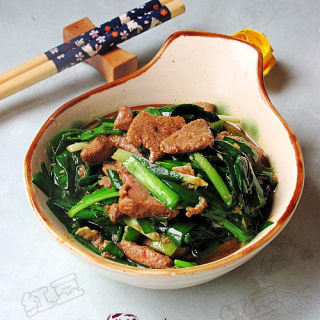 小火鍋底料很熱，小火鍋底料批發(fā)在哪里呢?重慶火鍋底料在哪里買到？重慶火鍋底料廠地址在哪兒呢？重慶火鍋底料牌子又有哪些呢？重慶最有名的火鍋底料是哪個牌子？